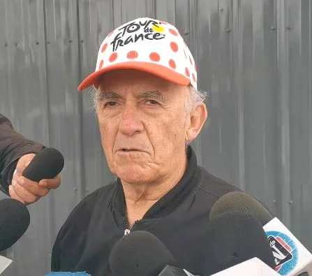 Mario apicultor