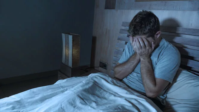 dolor-irrumpe-mitad-noche-repentinamente_1333976789_96064442_667x375