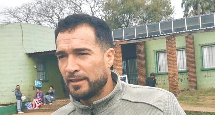Robert Alvez