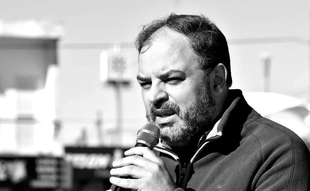 CHARLES CARRERA