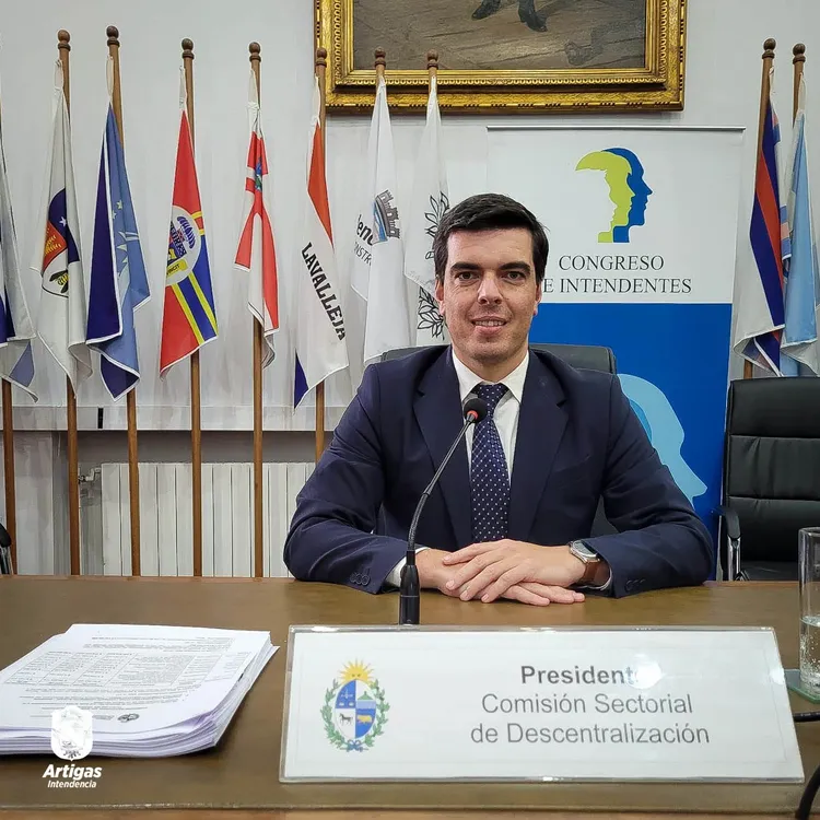 EMILIANO SORAVILLA