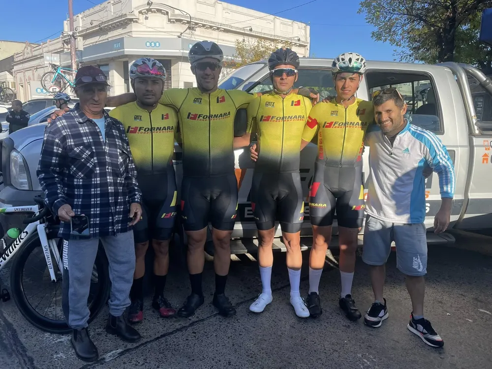 490404609_10231046823611464_5015073412497847934_n