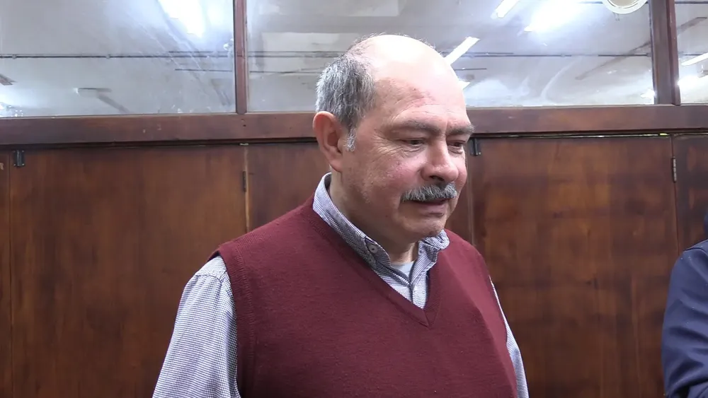 José Dos Santos-Miniatura