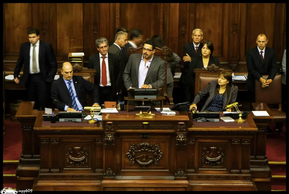 ca9f90ff-bd01-0dec-ac53-1cf3b67dda20