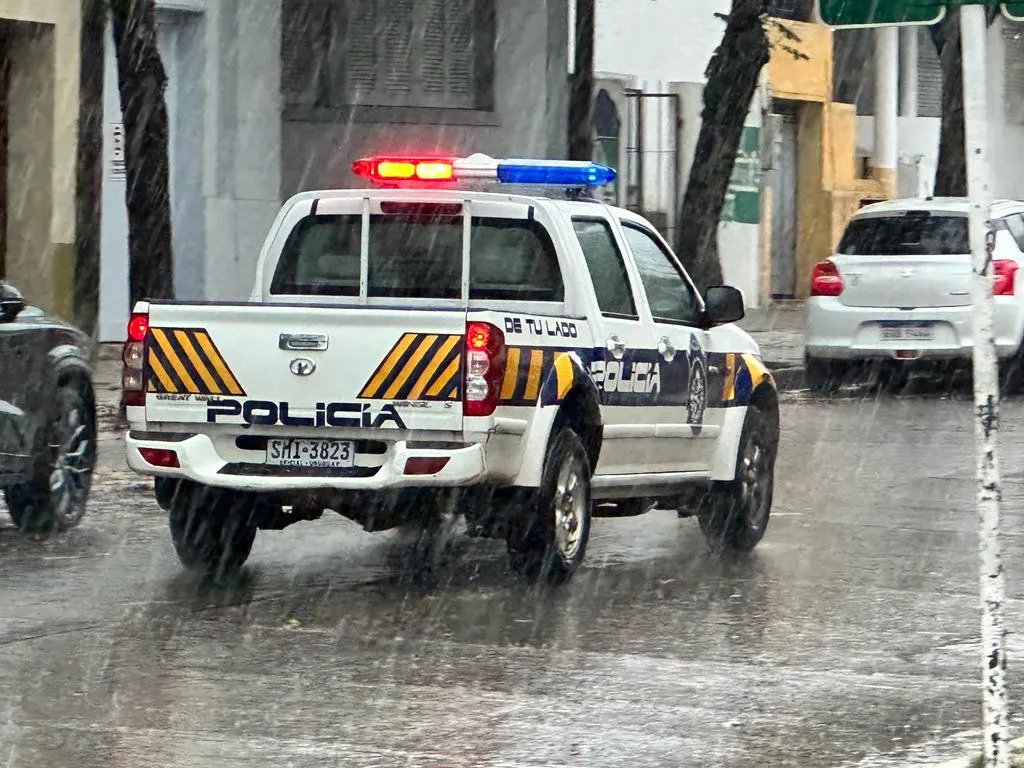 movil policial124