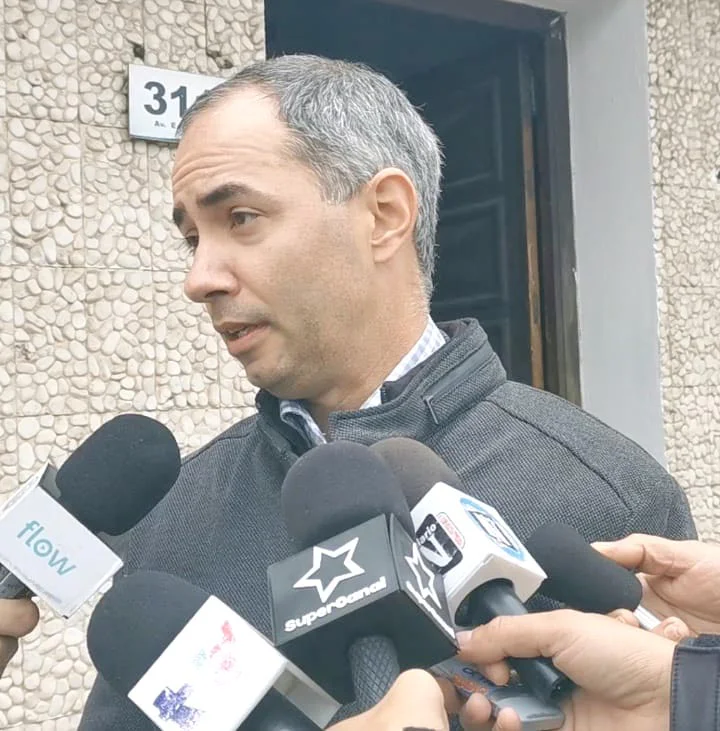 Juan guruciada copia