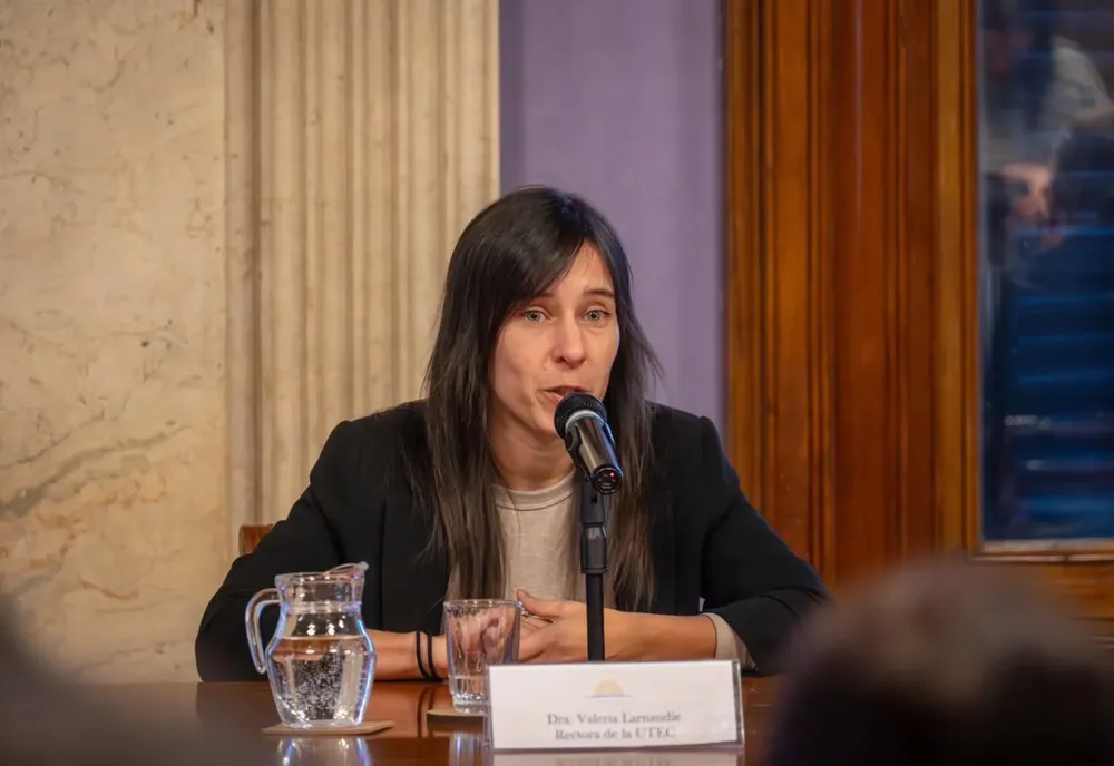 DIRECTORA DE UECT